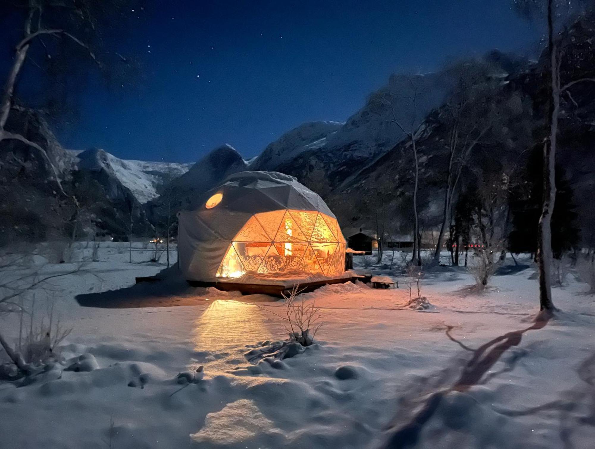 Olden Glamping - One With Nature Stryn Eksteriør bilde